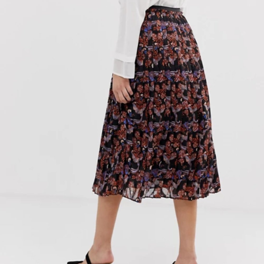 Pleated Scarf Print Midi Skirt NWT